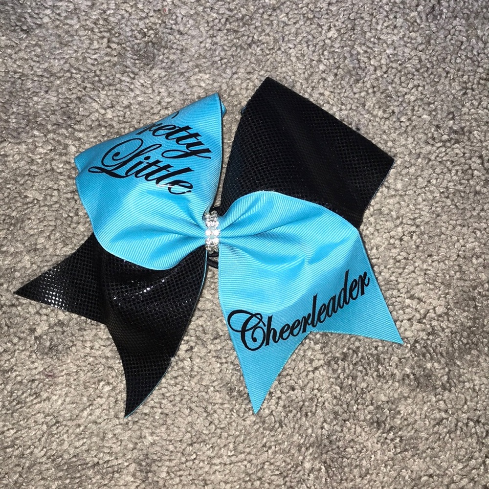 Hair bow